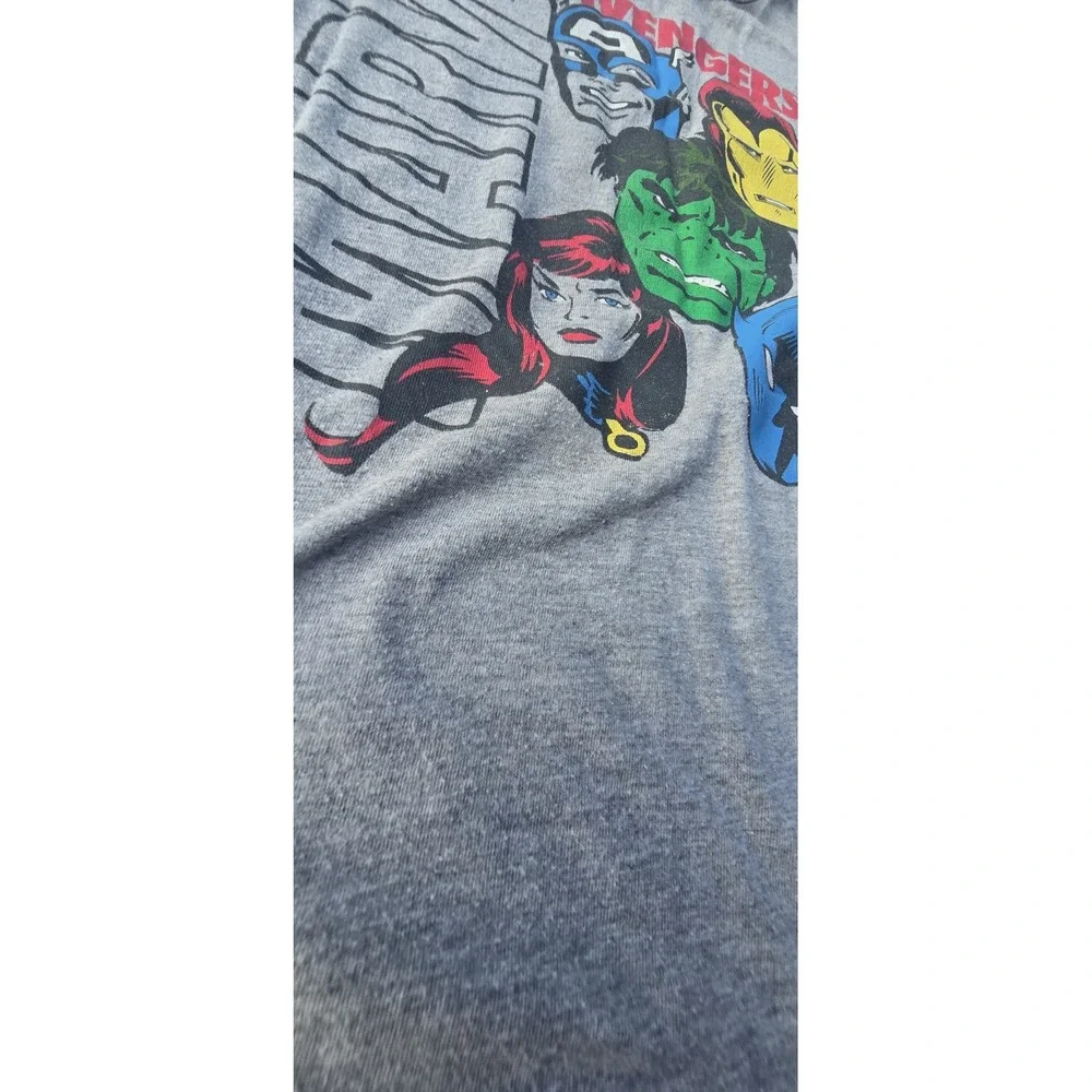 Marvel Avengers Kids 2-Piece Set Size Medium